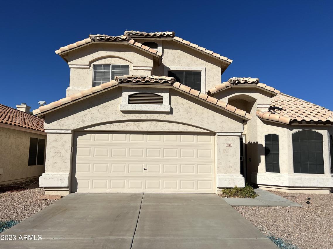 2240 E Crest Ln., Phoenix, AZ 85024