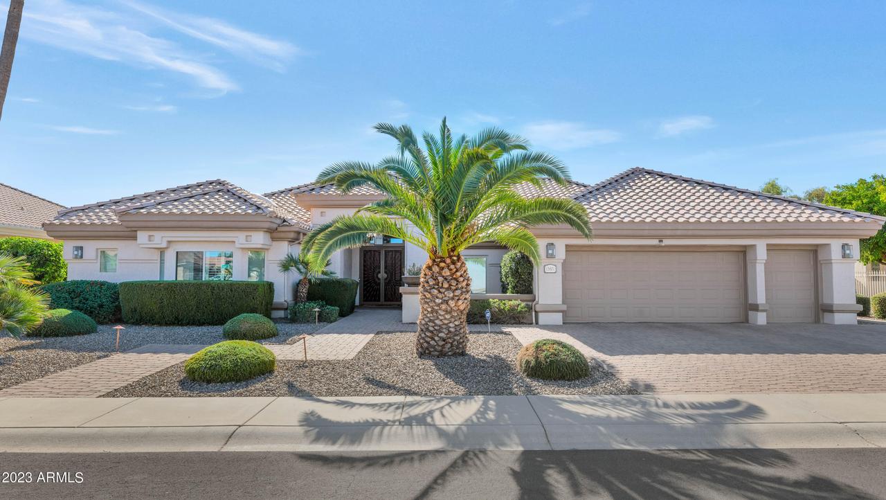 15801 W Huron Dr., Sun City West, AZ 85375