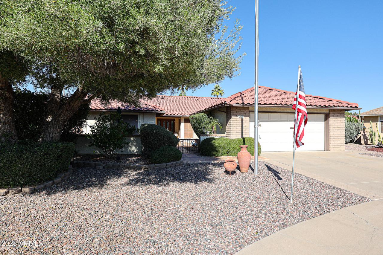 2014 Leisure World, Mesa, AZ 85206