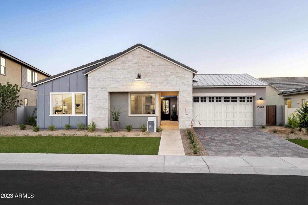 1386 E Narrowleaf Dr., Gilbert, AZ 85298