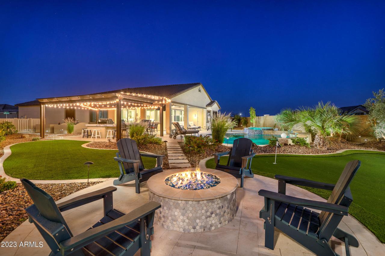 42273 W Rosewood Ln., Maricopa, AZ 85138