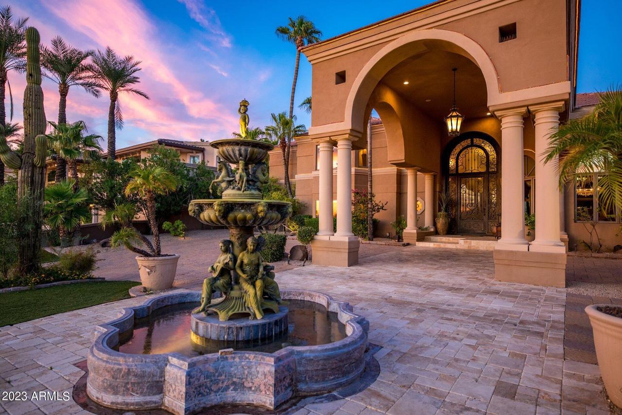 14235 N 14th Dr., Phoenix, AZ 85023