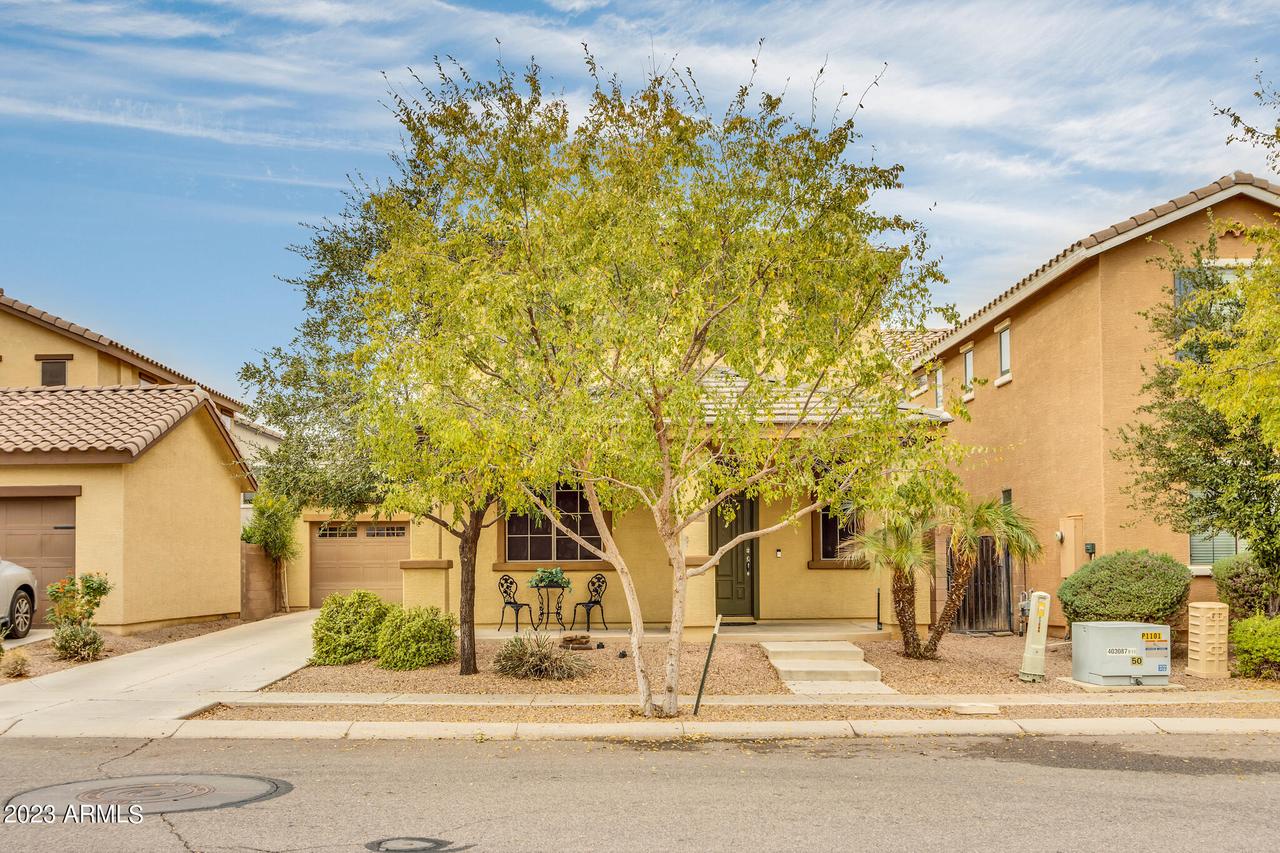 2066 S Moccasin Tr., Gilbert, AZ 85295