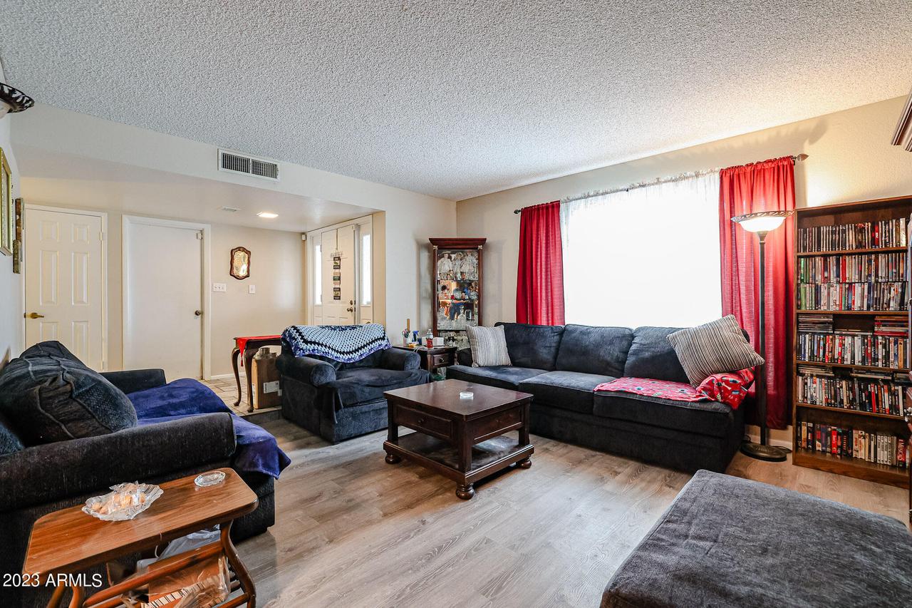 7541 N 107th Dr., Glendale, AZ 85307