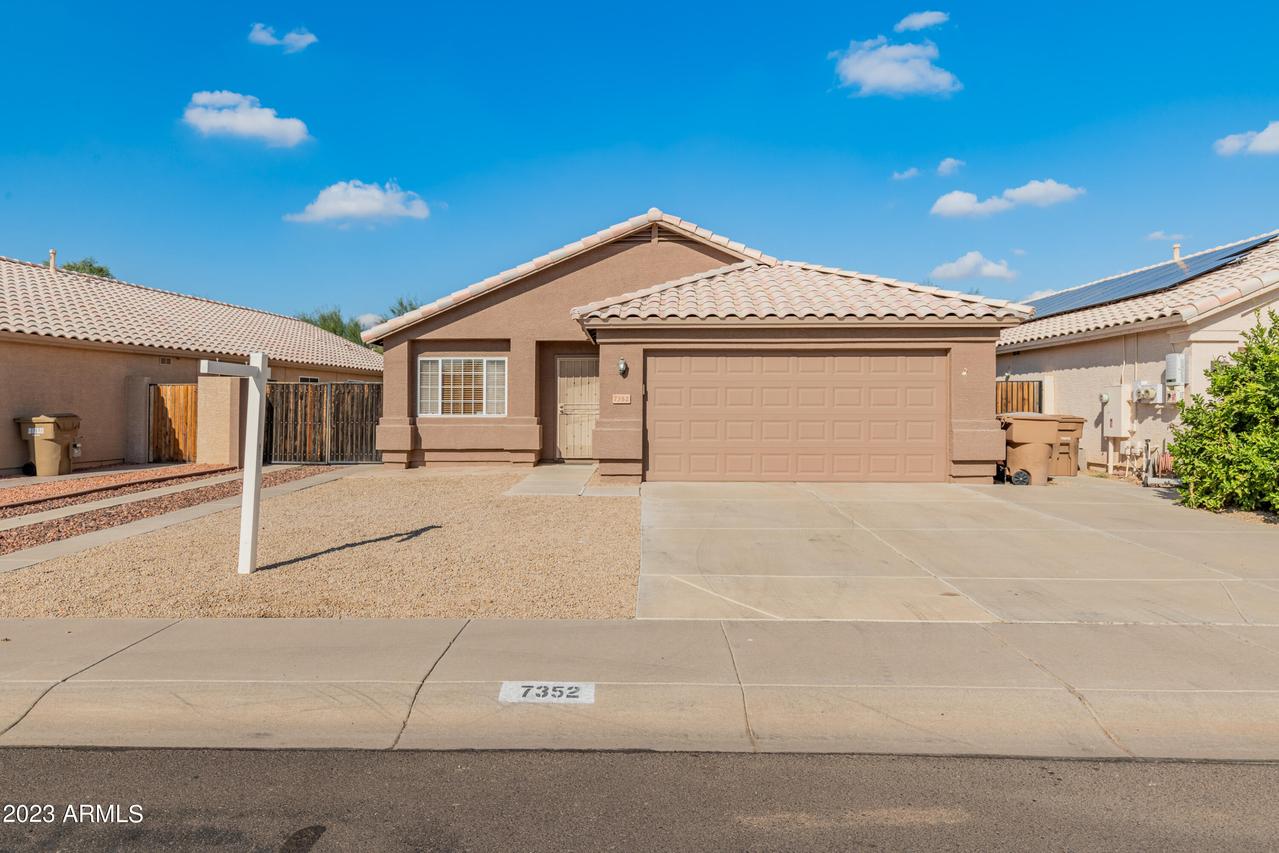 7352 W Eugie Ave., Peoria, AZ 85381