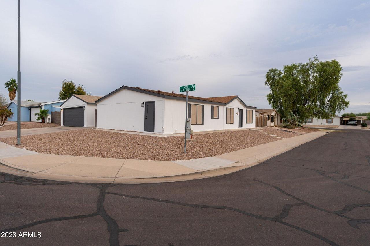 9633 E Escondido Ave., Mesa, AZ 85208