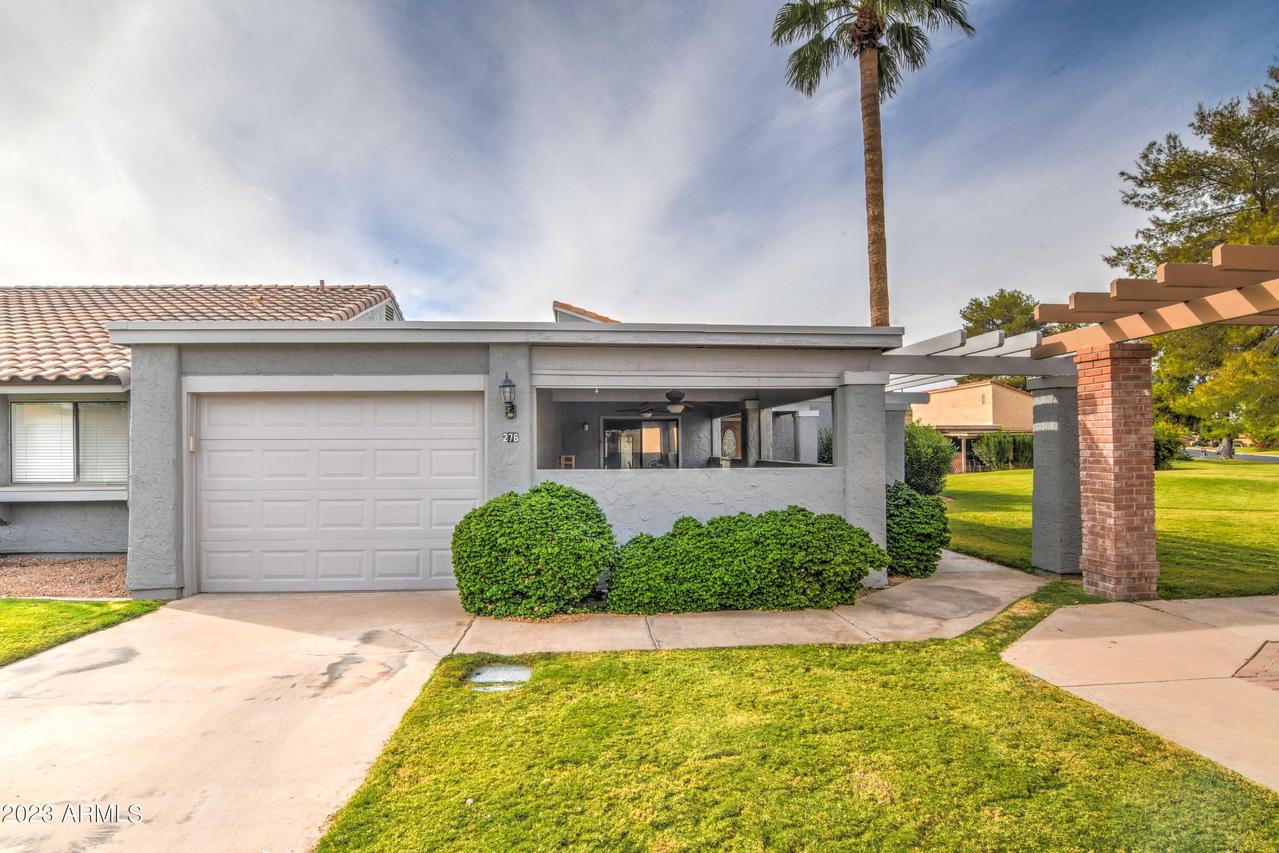 276 Leisure World, Mesa, AZ 85206