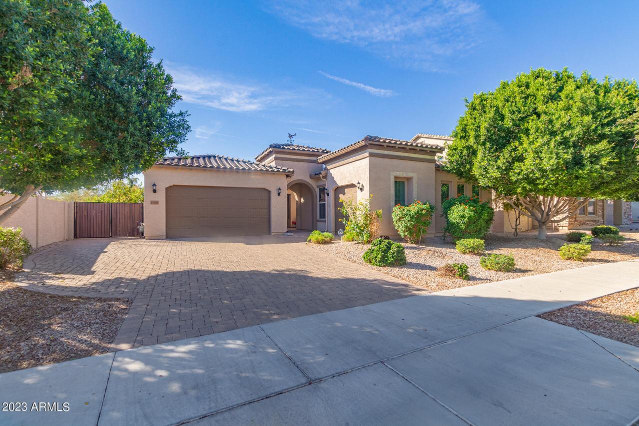 21401 E Caldwells Way, Queen Creek, AZ 85142