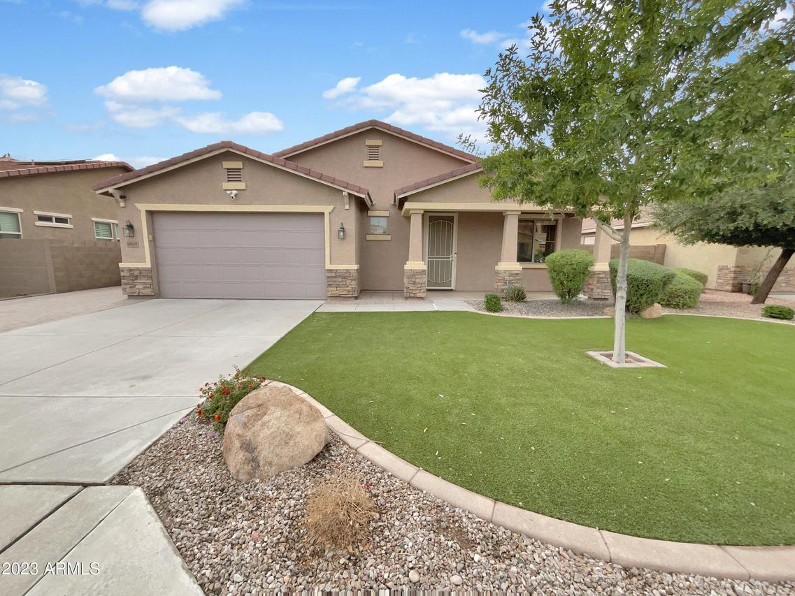 6829 W St Charles Ave., Laveen, AZ 85339