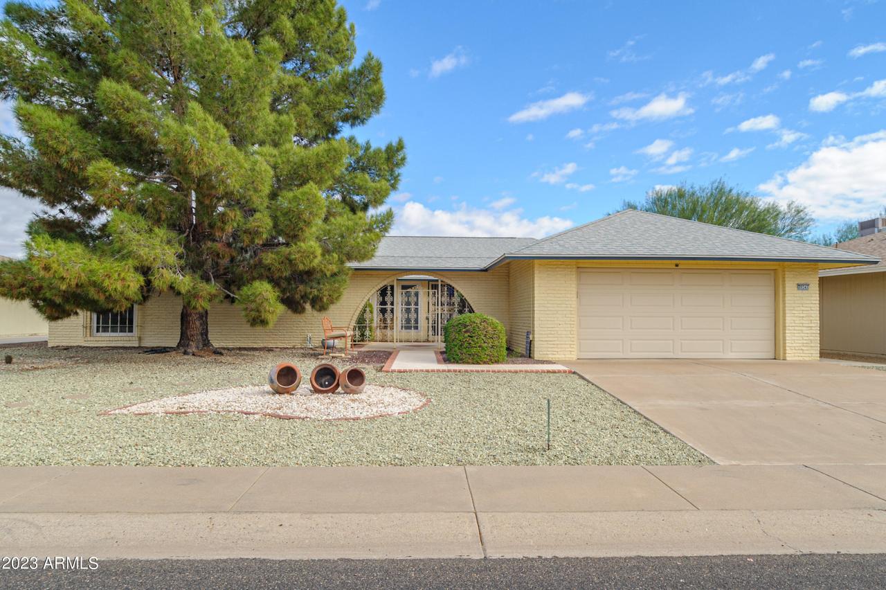 20241 N 124th Dr., Sun City West, AZ 85375