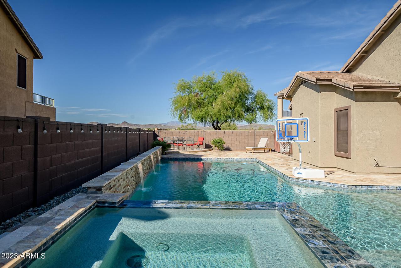 4520 W Judson Dr., New River, AZ 85087