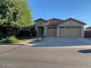 871 E Harold Dr., San Tan Valley, AZ 85140