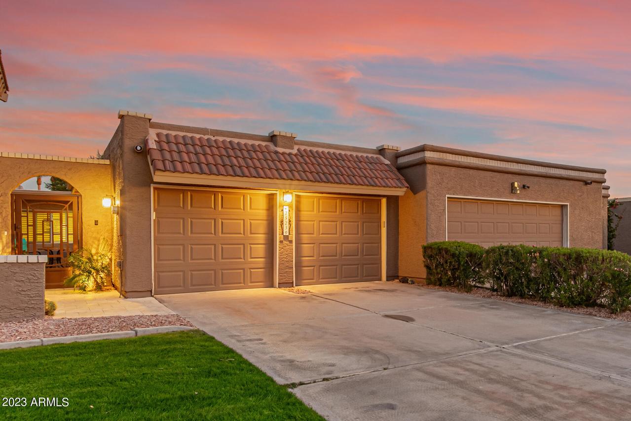 25239 S Mohawk Dr., Sun Lakes, AZ 85248