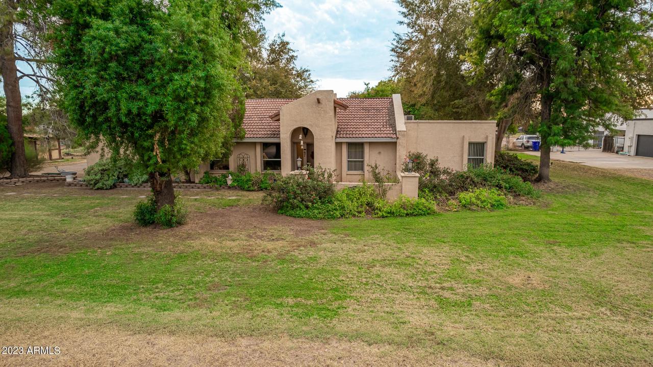 13627 E Shannon St., Gilbert, AZ 85295