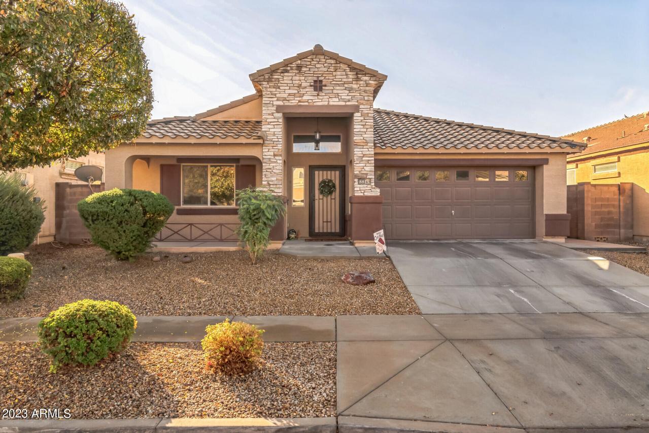 8815 W Pioneer St., Tolleson, AZ 85353