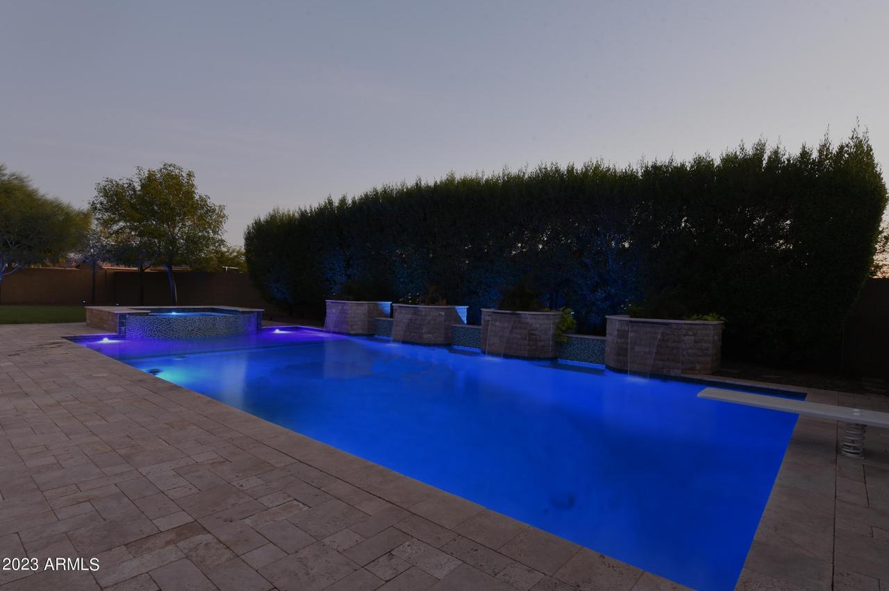 4725 W Samples Ln., New River, AZ 85087