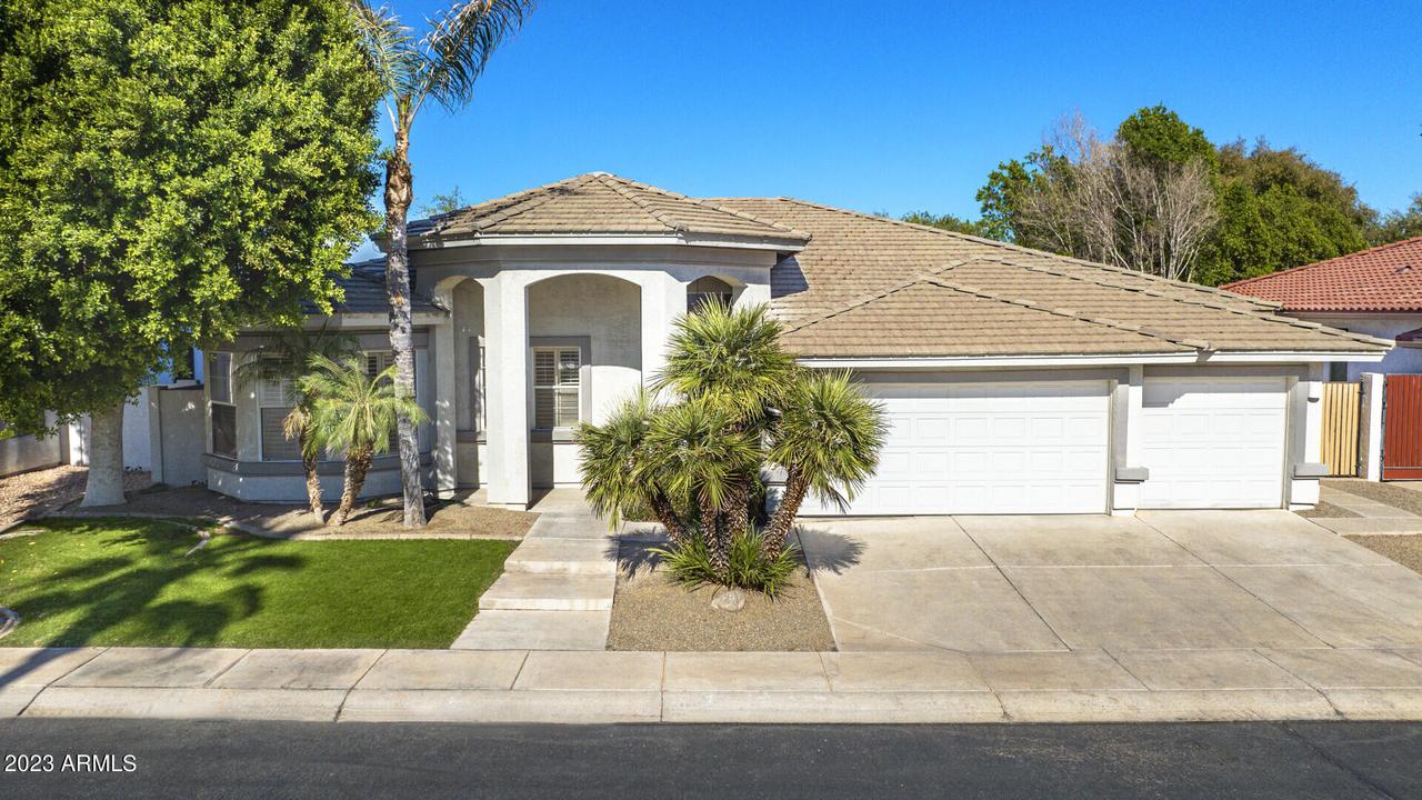 1462 W Laurel Ave., Gilbert, AZ 85233