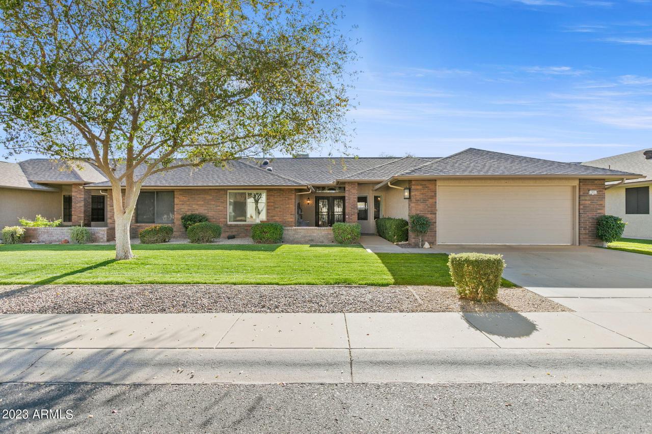 13031 W Blue Sky Dr., Sun City West, AZ 85375