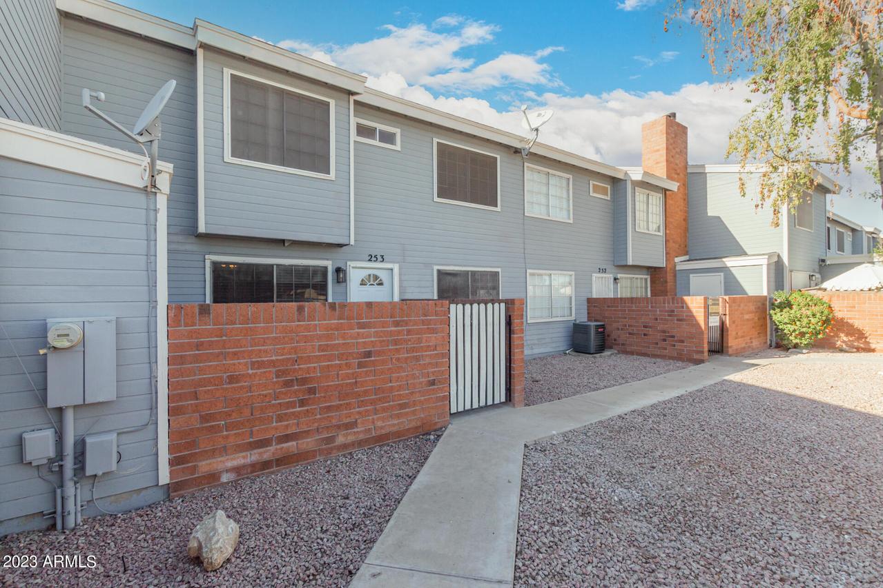 2301 E University Dr. #253, Mesa, AZ 85213