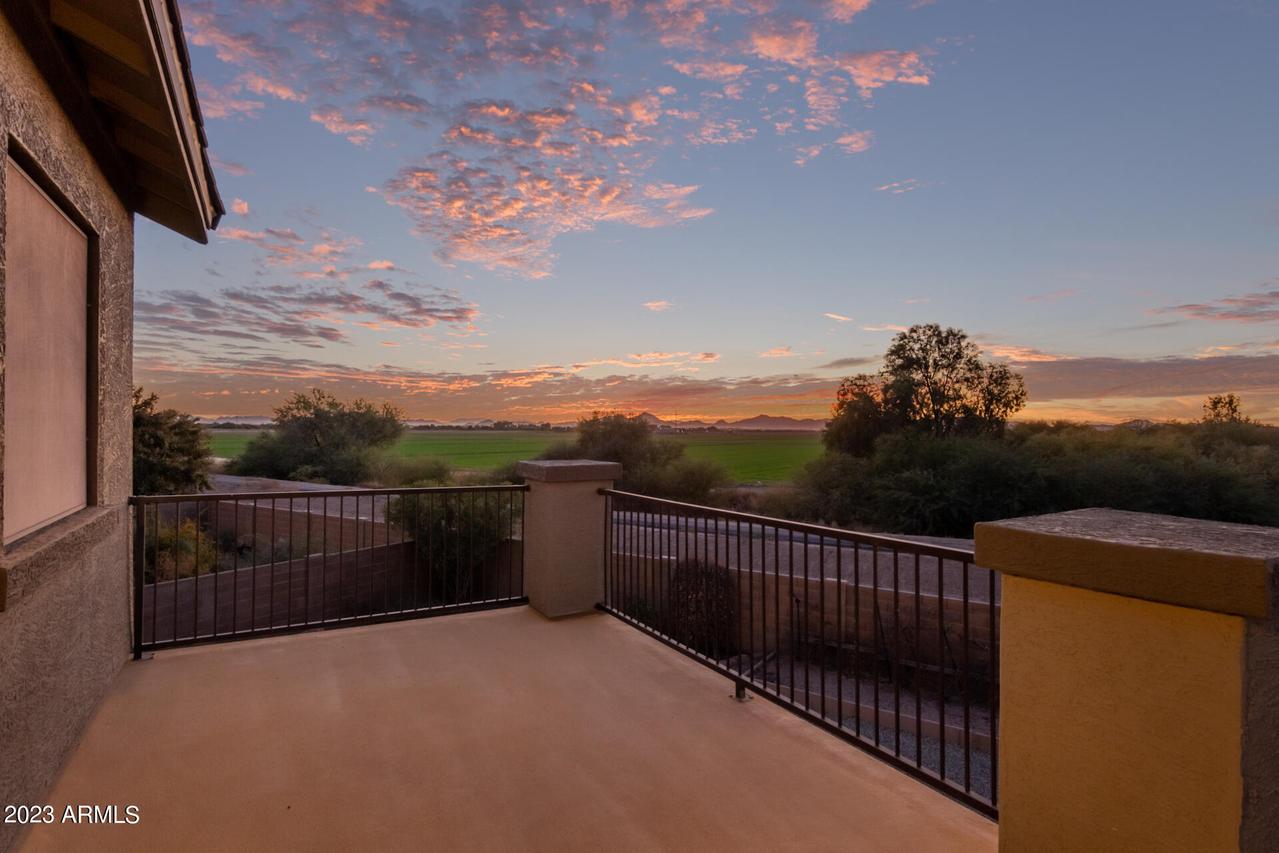 17660 N Carmen Ave., Maricopa, AZ 85139