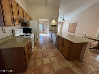 5125 W Freeway Ln., Glendale, AZ 85302