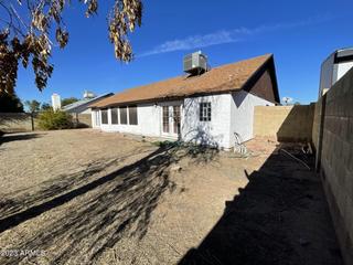 5125 W Freeway Ln., Glendale, AZ 85302