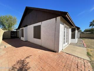 5125 W Freeway Ln., Glendale, AZ 85302