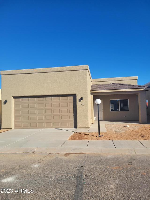 363 S Meadowood Ln., Sierra Vista, AZ 85635
