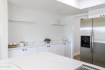 2383 W Paradise Ln., Phoenix, AZ 85023