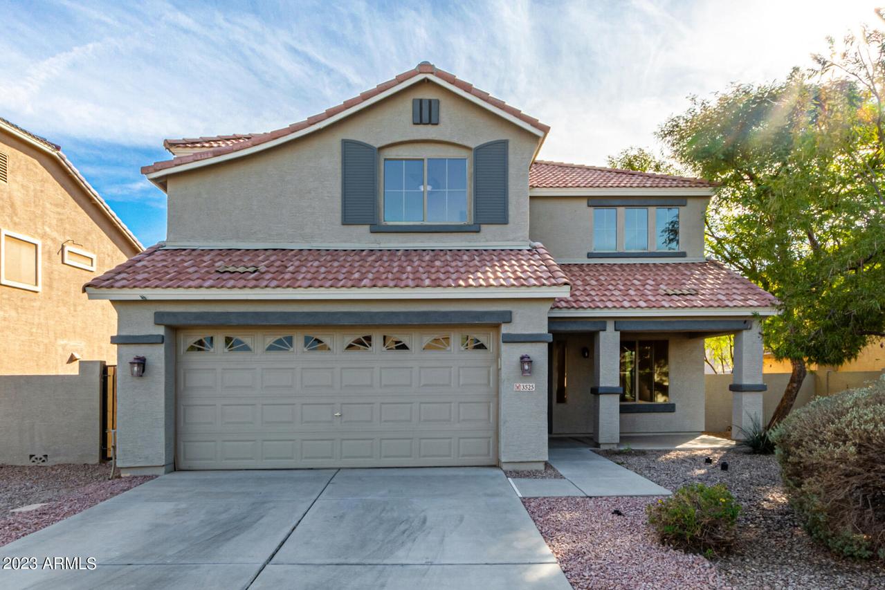 3525 E Crescent Way, Gilbert, AZ 85298