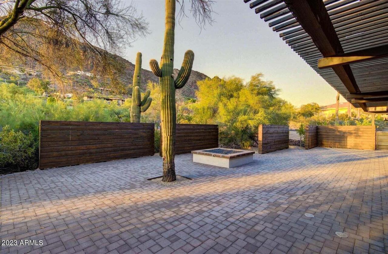 5431 E Rockridge Rd., Phoenix, AZ 85018