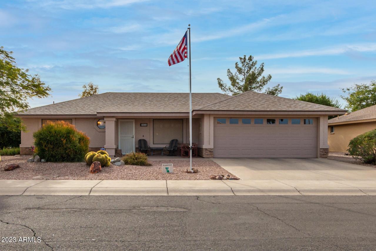 10933 E Medina Ave., Mesa, AZ 85209
