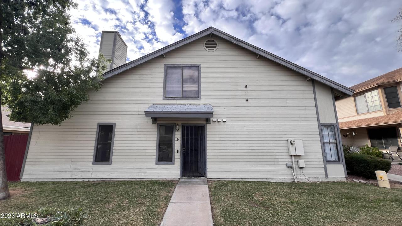 2455 E Broadway Rd. #4, Mesa, AZ 85204