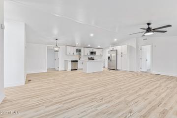 12810 N 20th St., Phoenix, AZ 85022