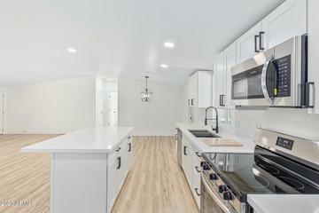 12810 N 20th St., Phoenix, AZ 85022