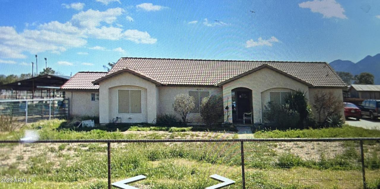 18231 E San Tan Blvd., Queen Creek, AZ 85142