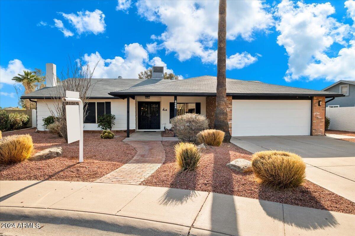 4434 E Coconino St., Phoenix, AZ 85044