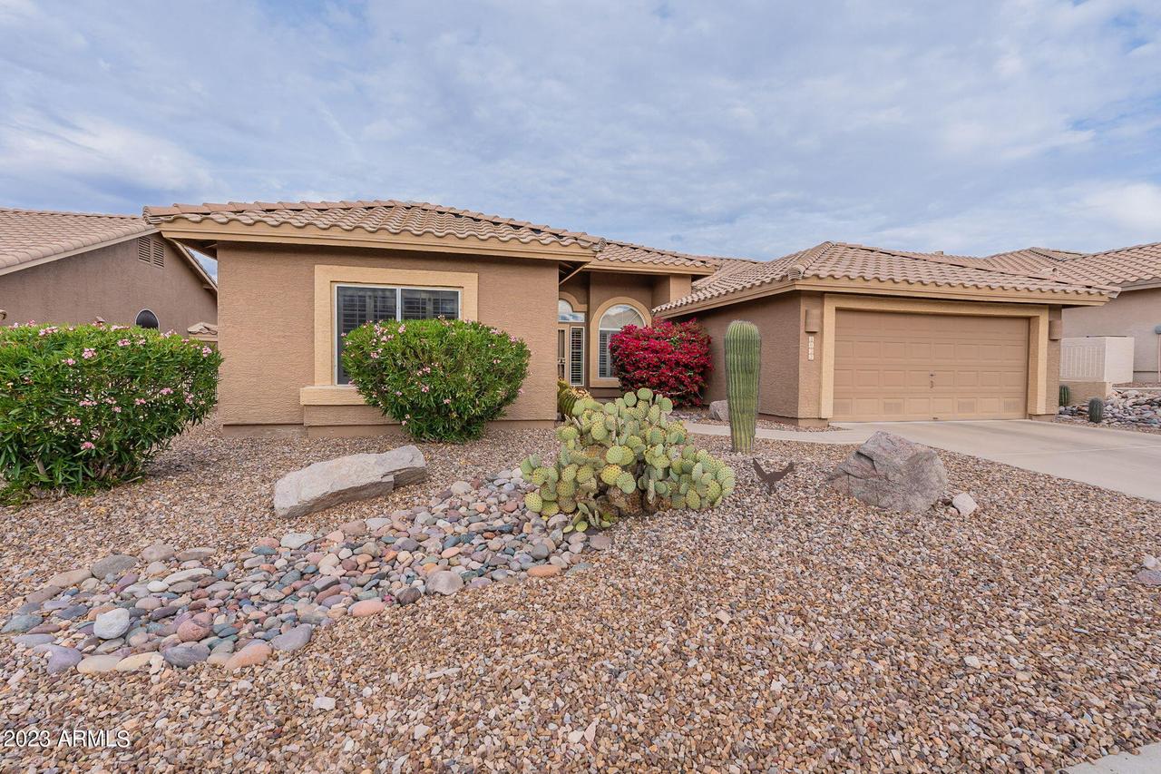 8932 E Yucca Blossom Dr., Gold Canyon, AZ 85118