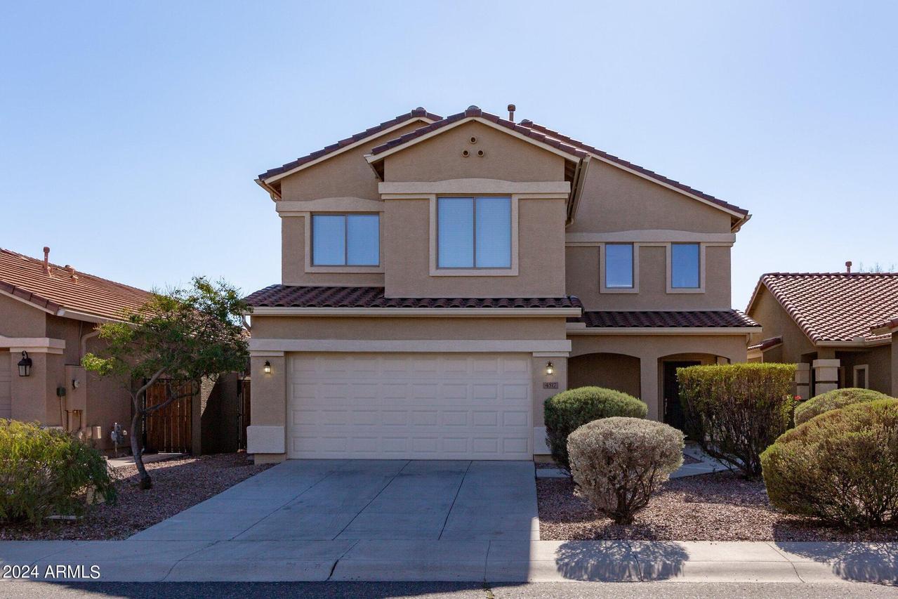 4517 W Crosswater Way, Anthem, AZ 85086