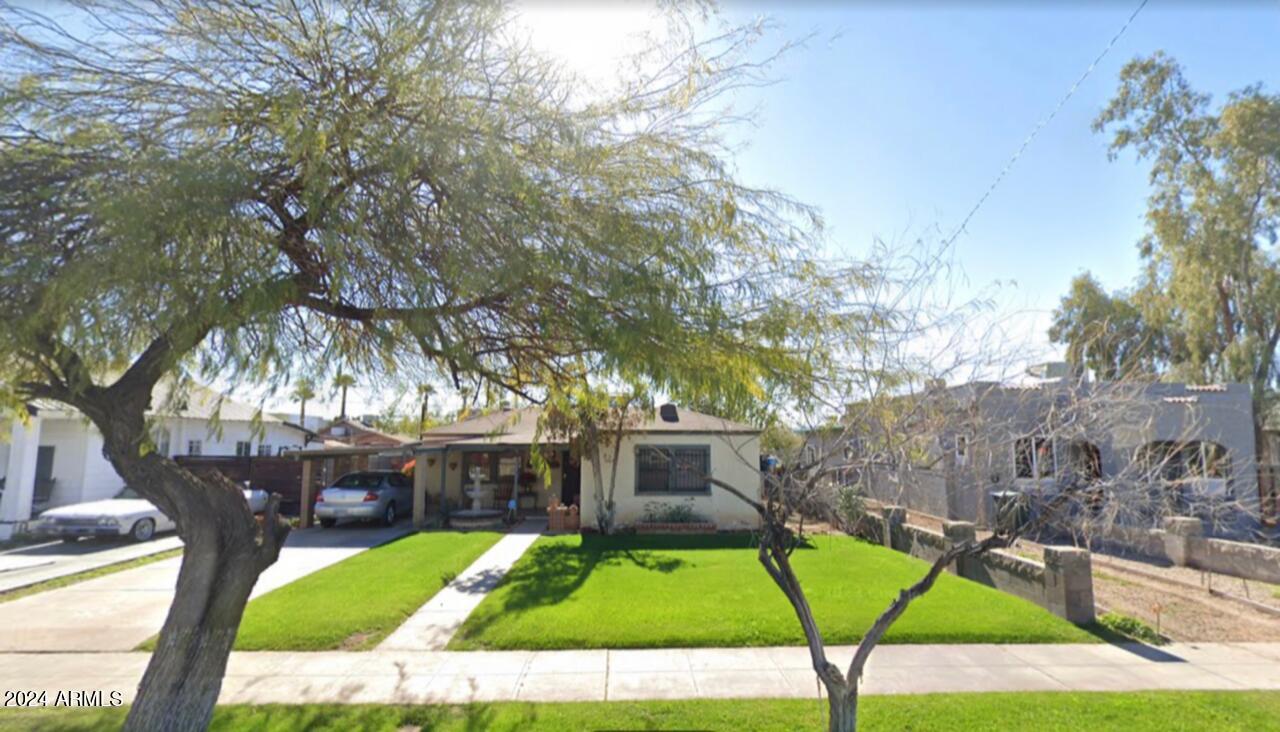1427 E Pierce St., Phoenix, AZ 85006