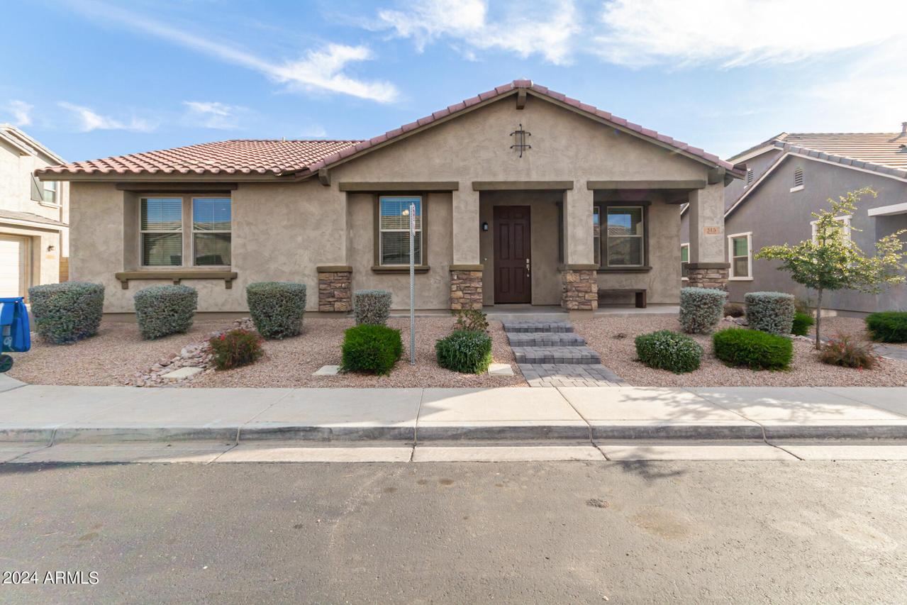 315 N 56th Pl., Mesa, AZ 85205