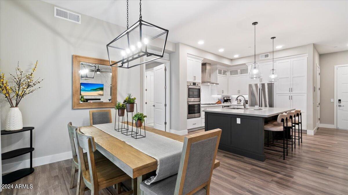 5250 E Deer Valley Dr. #256, Phoenix, AZ 85054