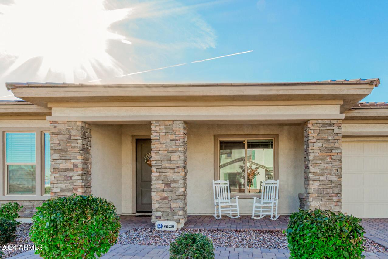 21183 E Carriage Way, Queen Creek, AZ 85142