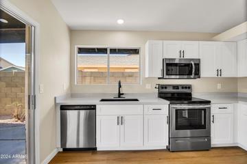 8431 W Campbell Ave., Phoenix, AZ 85037