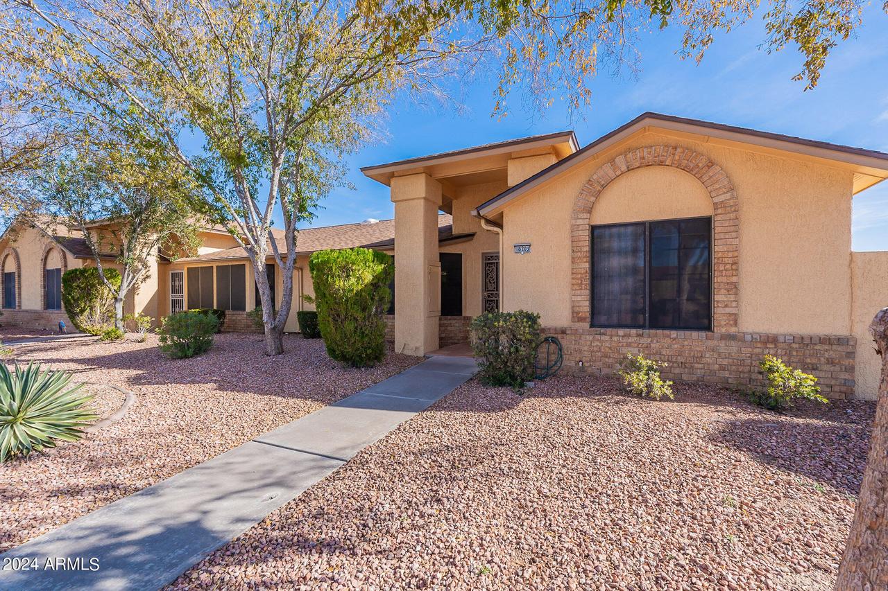 18203 N 136th Ave., Sun City West, AZ 85375