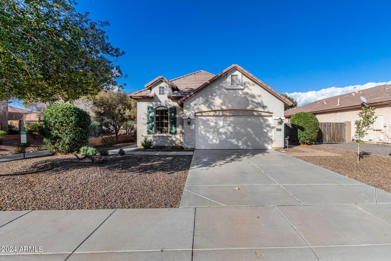 2714 E Dennisport Ave., Gilbert, AZ 85295