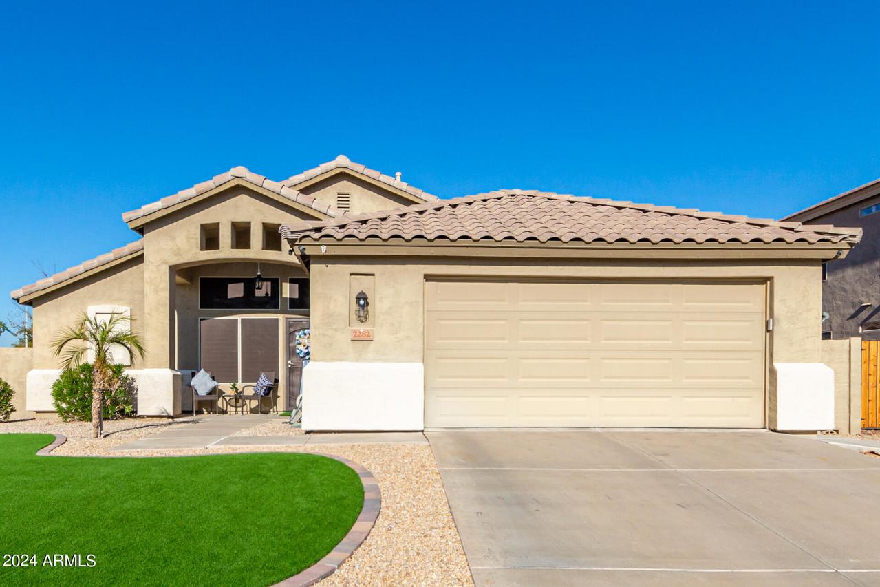 2282 E Torrey Pines Pl., Chandler, AZ 85249