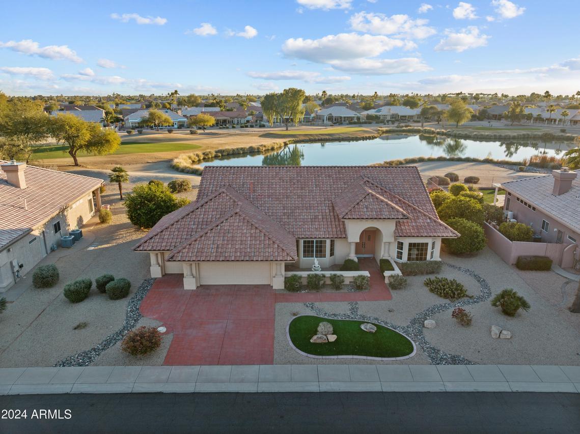 15327 W Huron Dr., Sun City West, AZ 85375