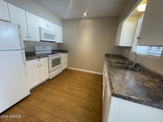 9619 N 111th Ave., Sun City, AZ 85351