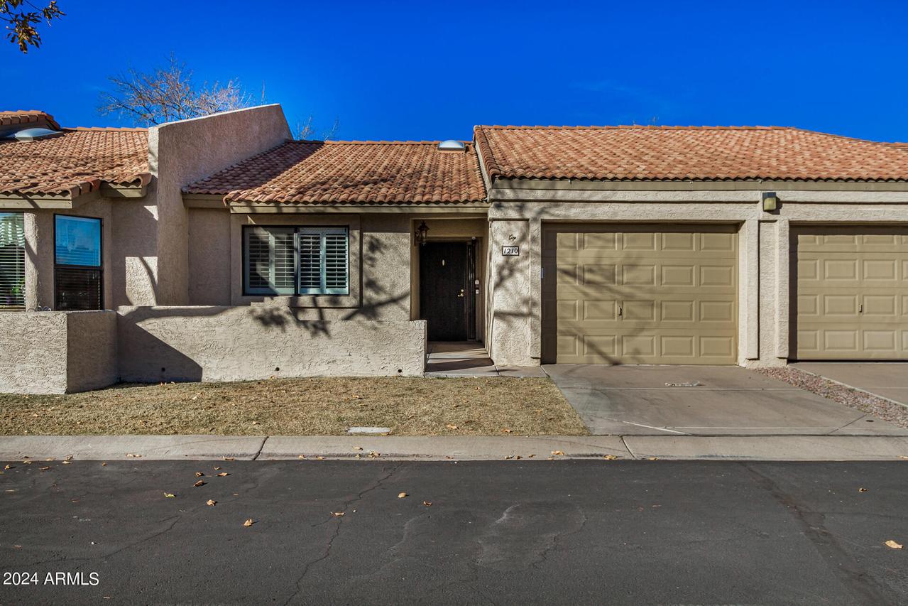 1021 S Greenfield Rd. #1210, Mesa, AZ 85206